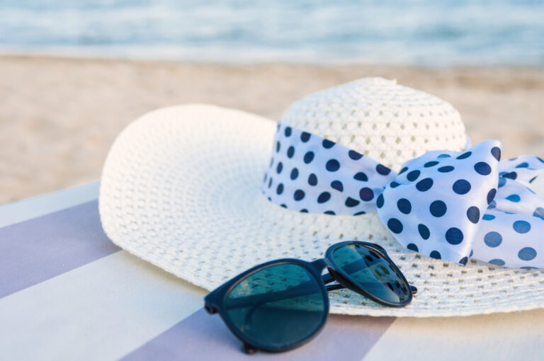 A Complete Beach Vacation Packing List for All Kinds of Travelers