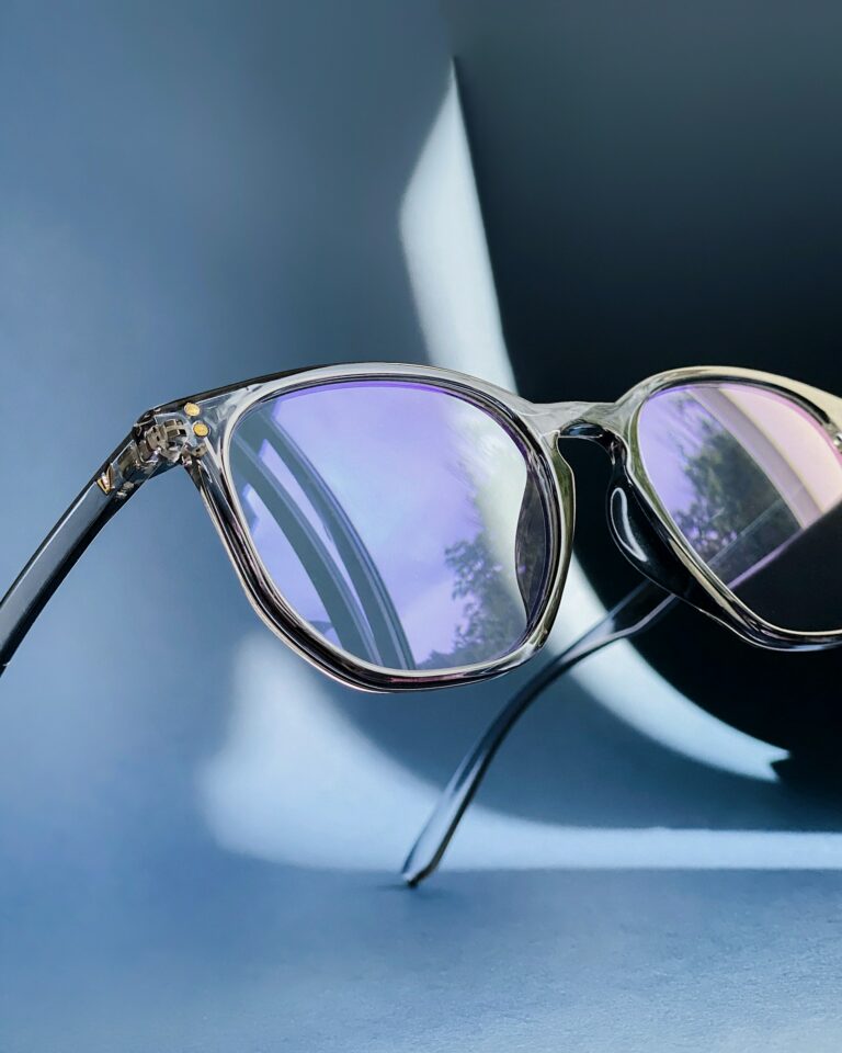 10 Best Sunglasses Brands for Men: Style & UV Safety in 2025
